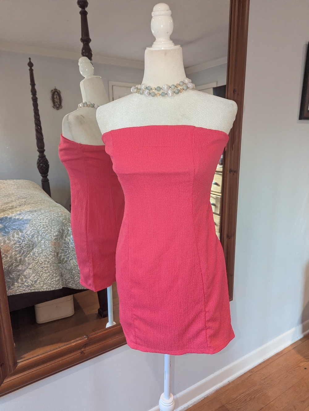 Le Lis Strapless Sundress